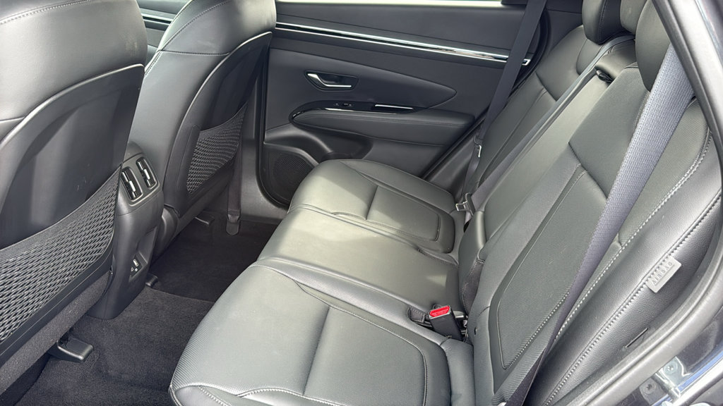 Certified 2024 Hyundai Tucson Limited FWD image 11