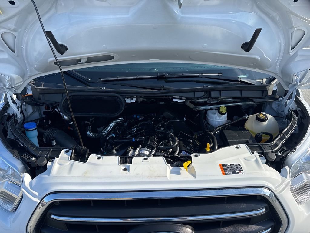 Used 2020 Ford Transit 250 Low Roof AWD image 28