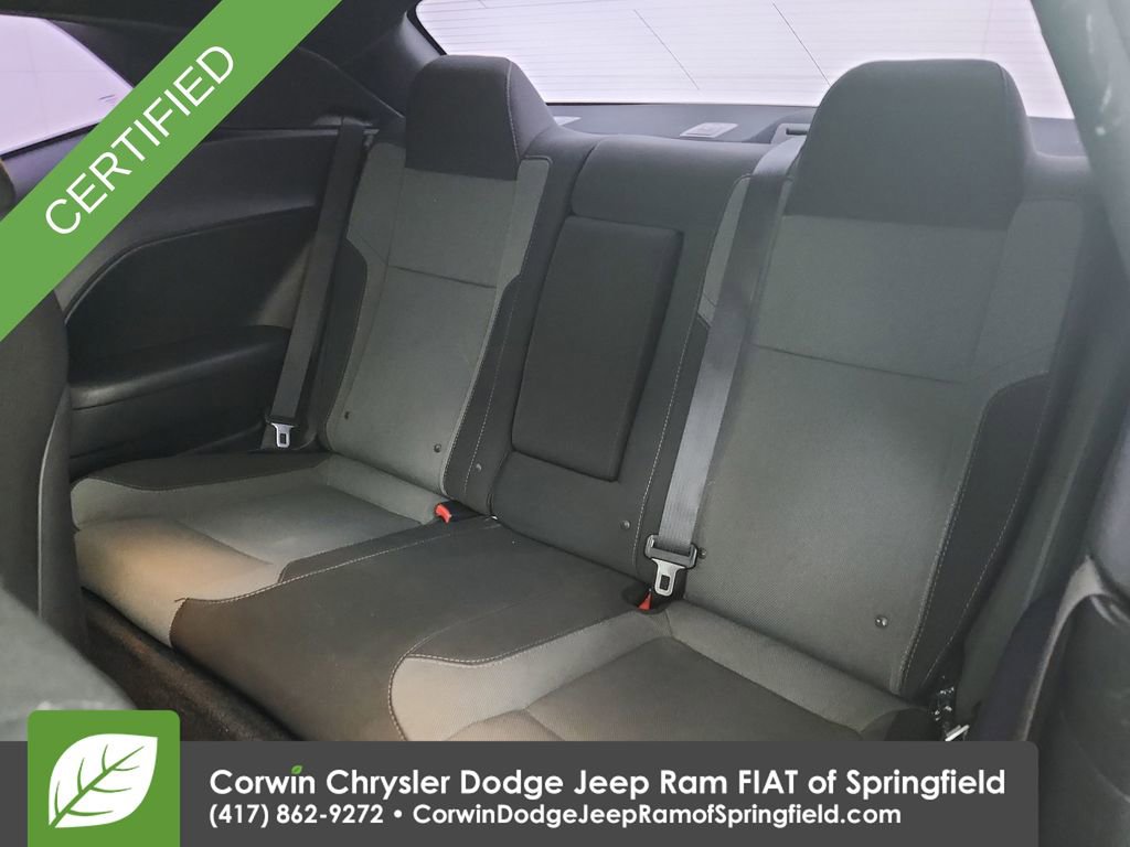 Certified 2016 Dodge Challenger SXT image 29