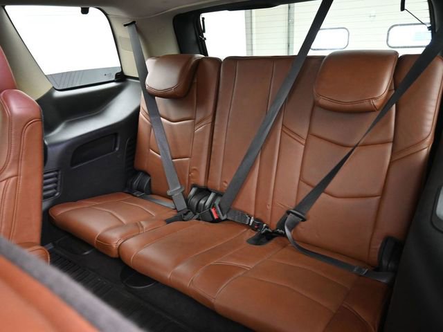 Used 2020 Cadillac Escalade Luxury AWD/4WD image 28