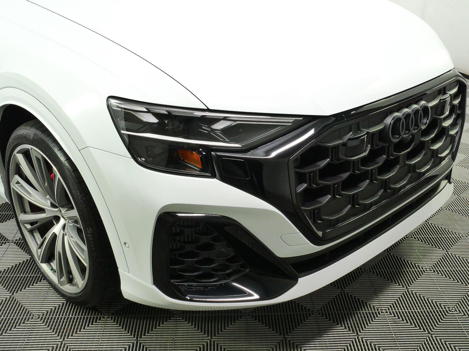 New 2027 Audi Q8 Prestige AWD/4WD image 37