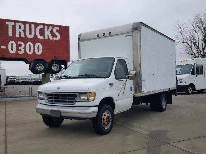 Used 1996 Ford E-350 and Econoline 350 RWD image 3