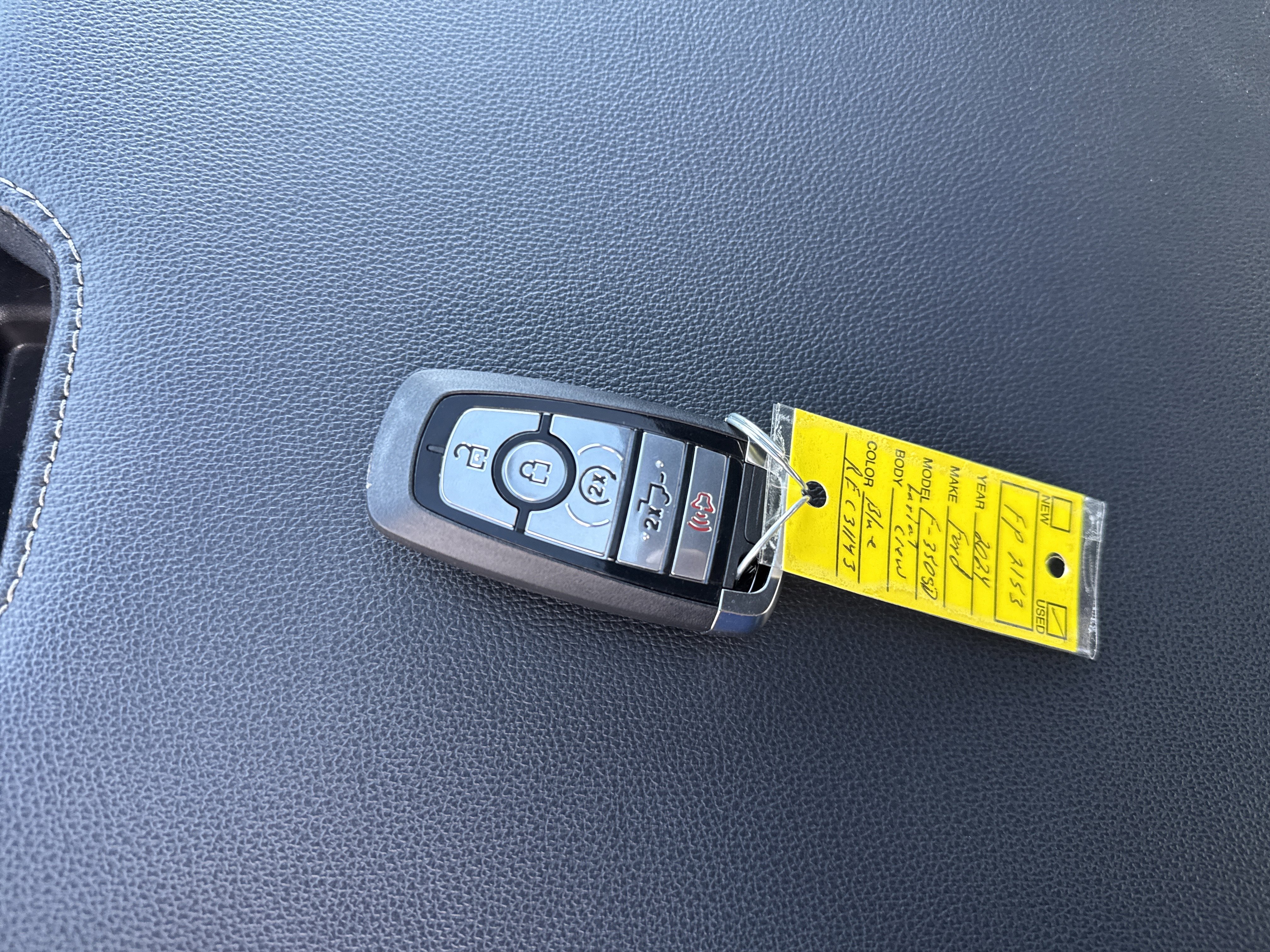 Used 2024 Ford F350 Lariat w/ Camper Package image 30