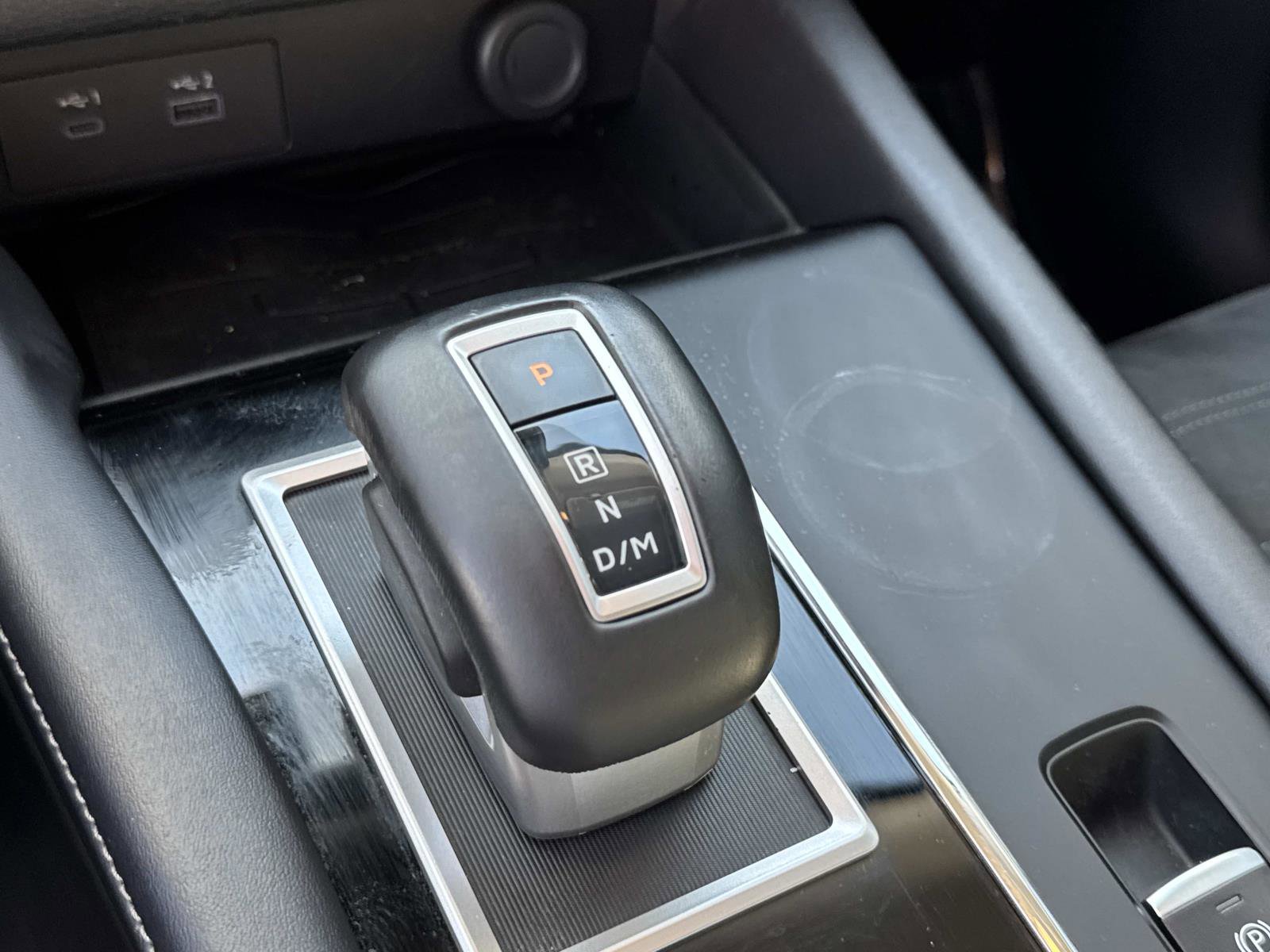 Used 2023 Mitsubishi Outlander SE image 24