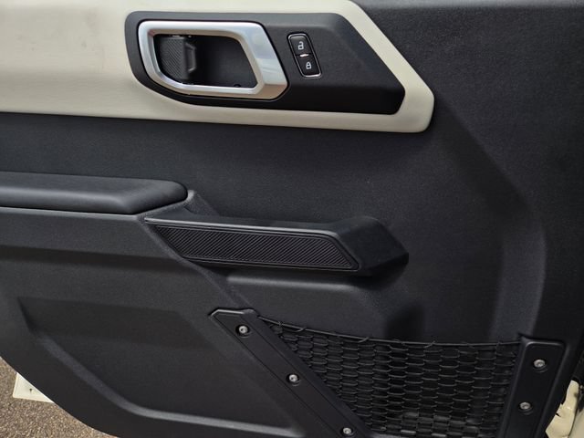 New 2026 Ford Bronco Outer Banks w/ Sasquatch Package AWD/4WD image 15
