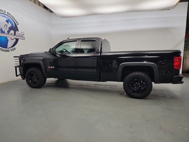 Used 2016 Chevrolet Silverado 1500 LT w/ Midnight Edition image 4