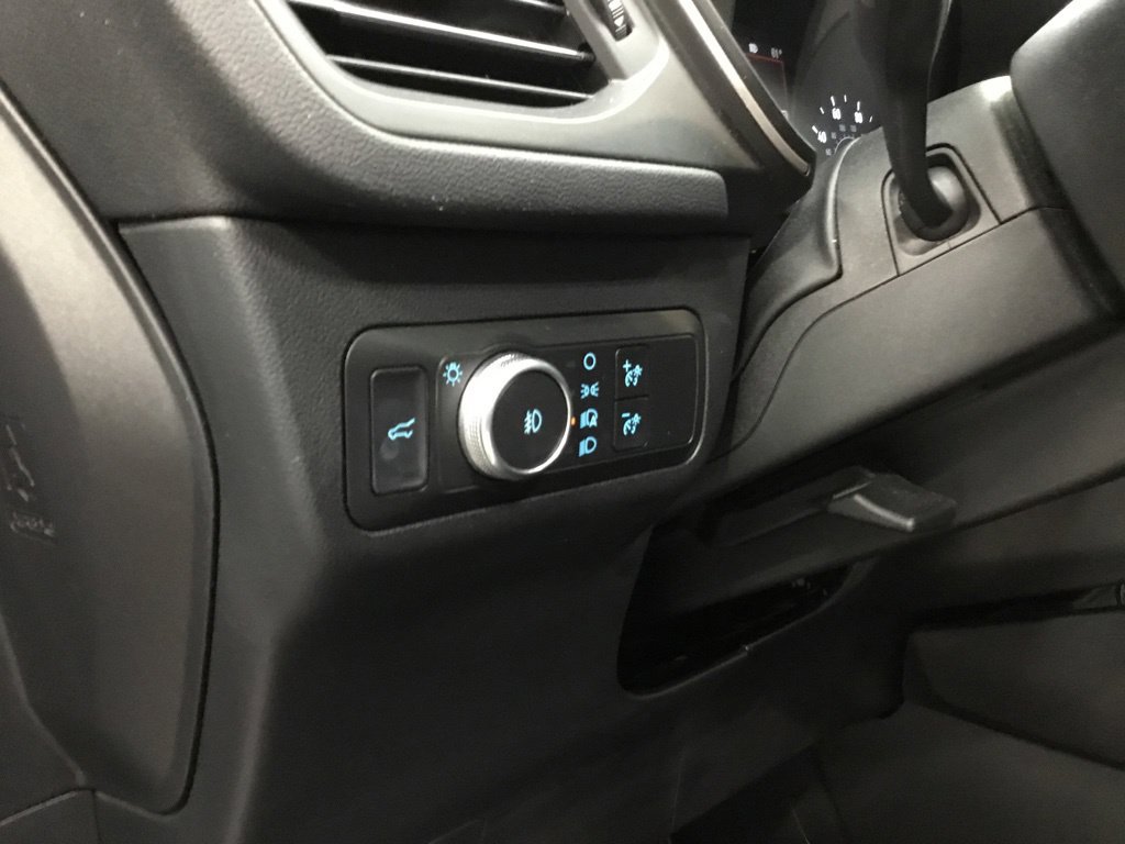 Used 2020 Ford Escape SEL AWD/4WD image 9