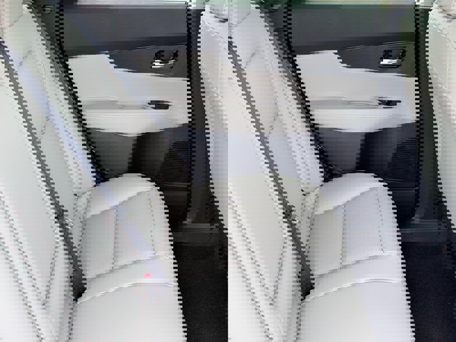 New 2026 Nissan Murano SL image 13