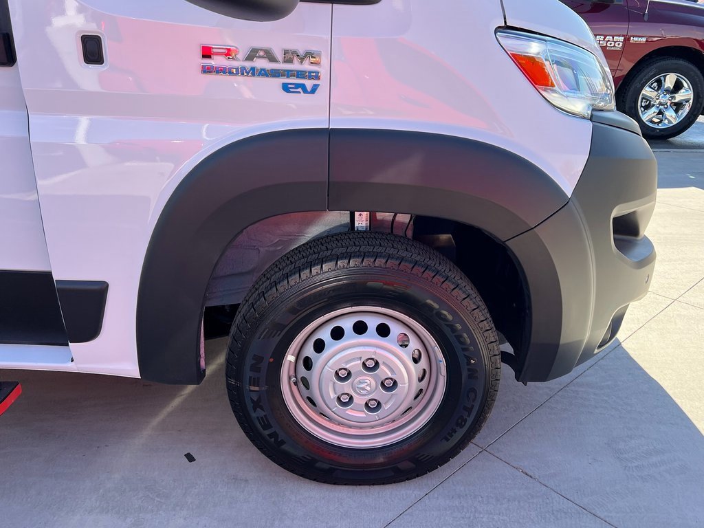 New 2024 RAM ProMaster 3500 w/ Delivery Van Package image 9