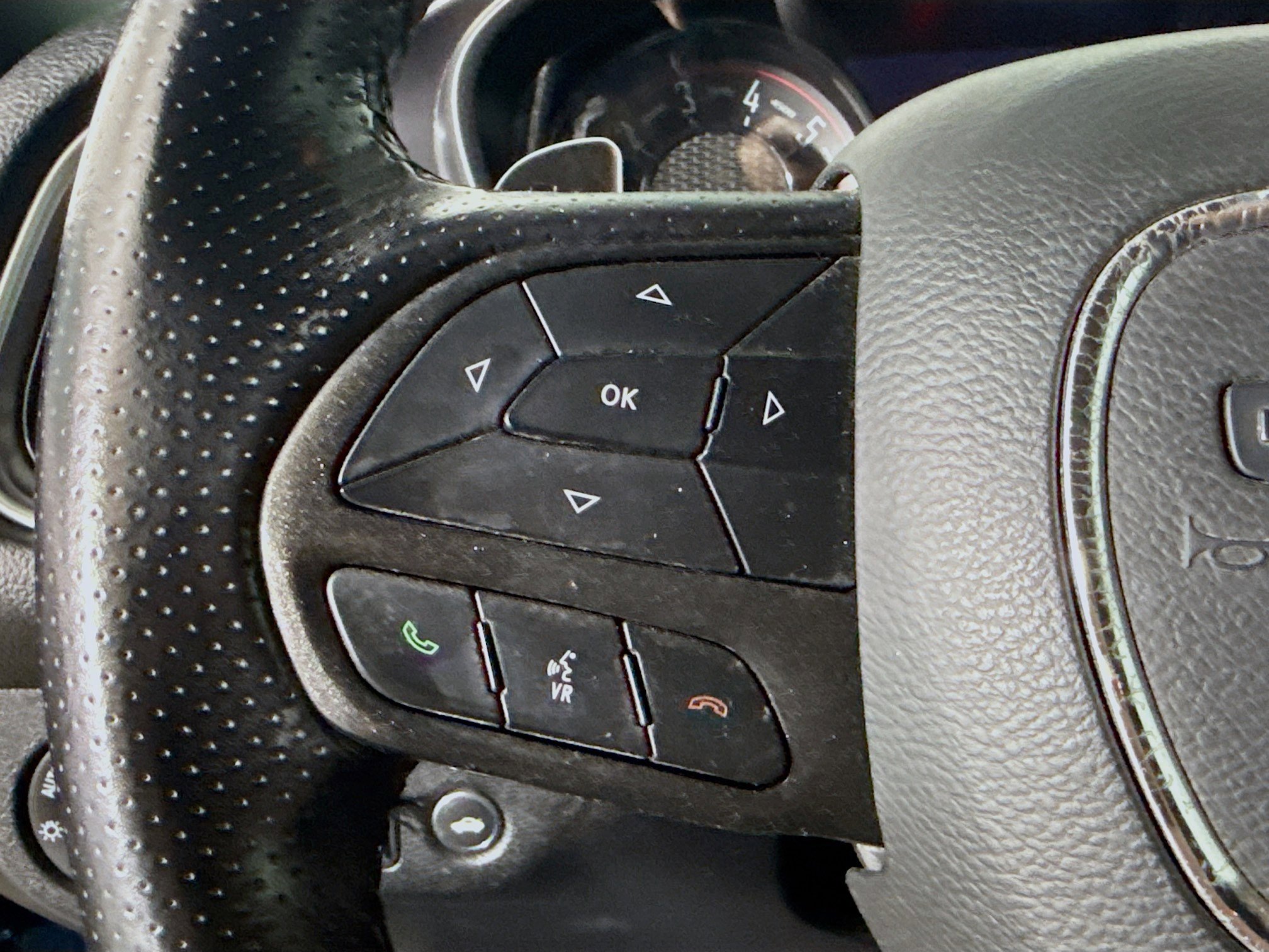 Used 2021 Dodge Challenger R/T w/ Blacktop Package image 14