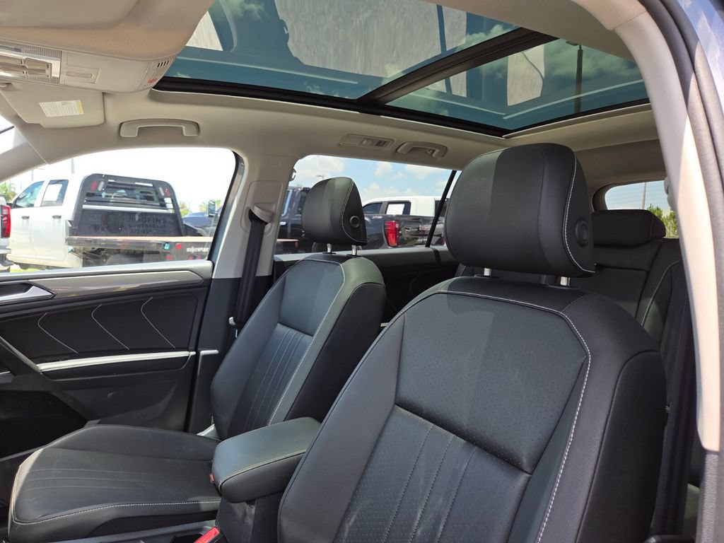 Used 2024 Volkswagen Tiguan SE FWD image 29