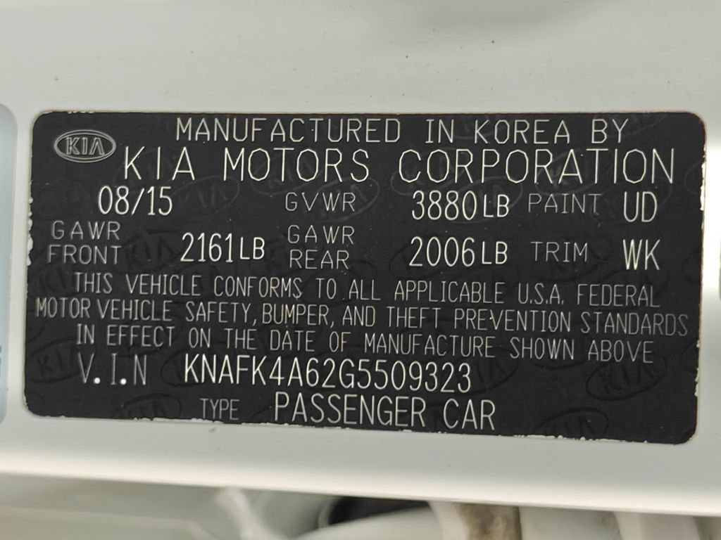 Used 2016 Kia Forte LX FWD image 35