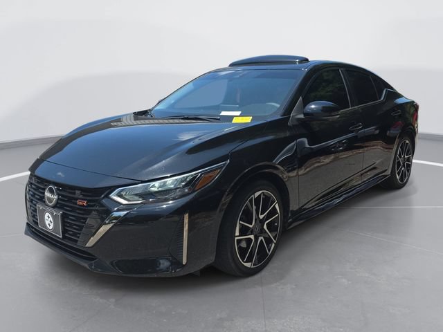Used 2024 Nissan Sentra SR w/ SR Premium Package FWD image 8