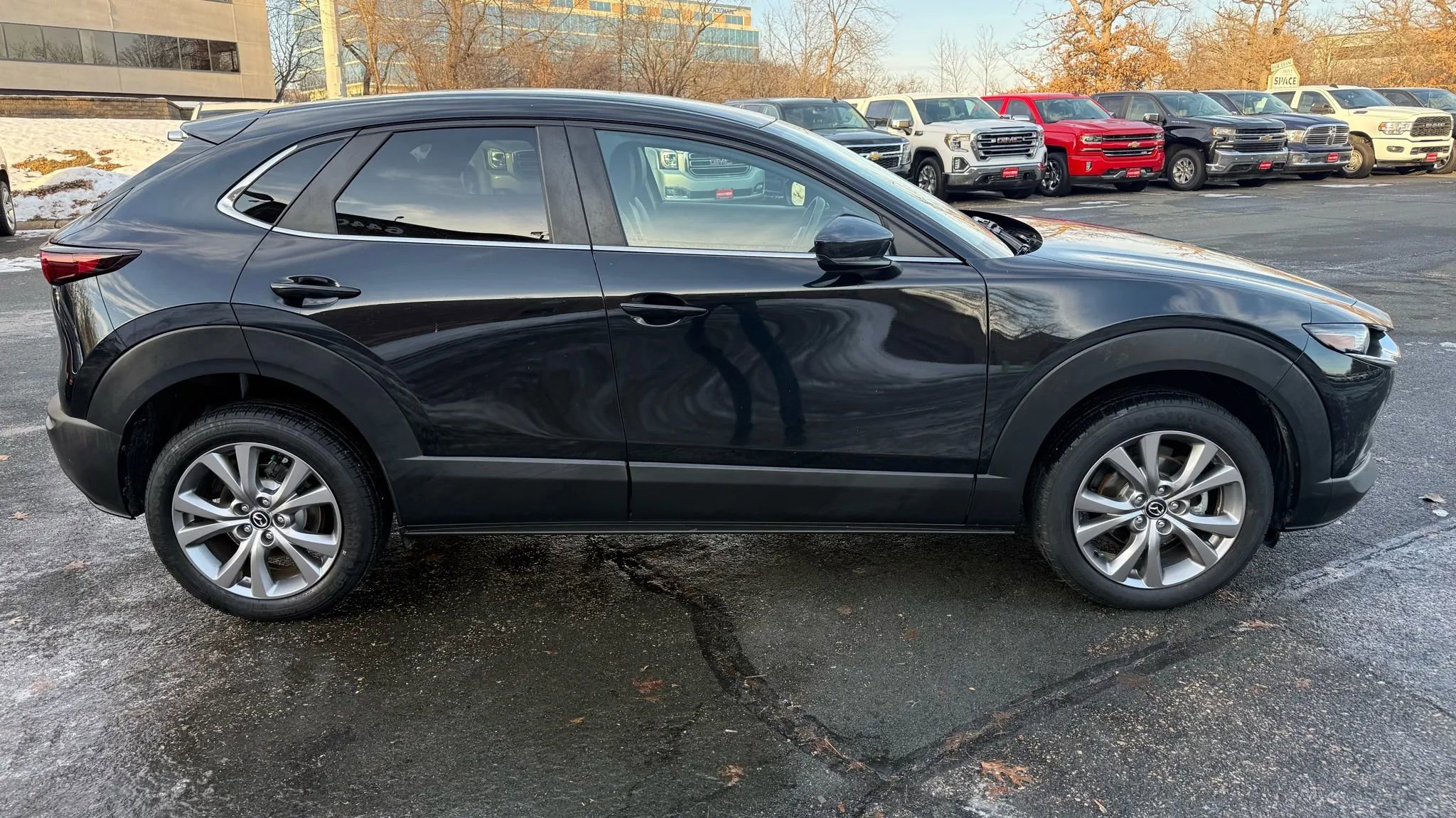 Used 2020 MAZDA CX-30 AWD w/ Select Package image 9