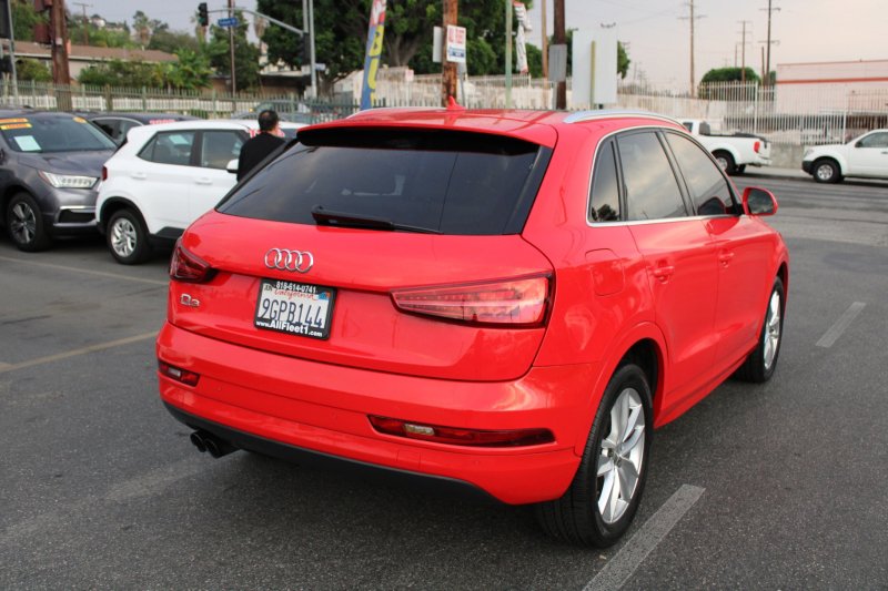 Used 2016 Audi Q3 2.0T Premium Plus image 3