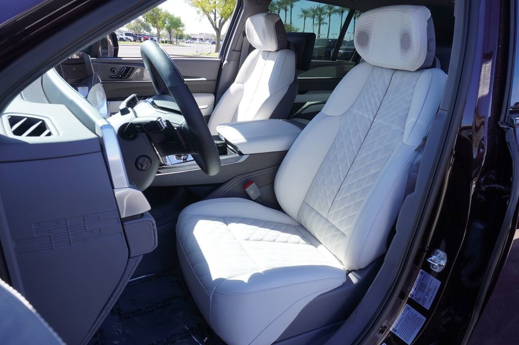 New 2026 Cadillac Escalade IQ Luxury 1 image 13
