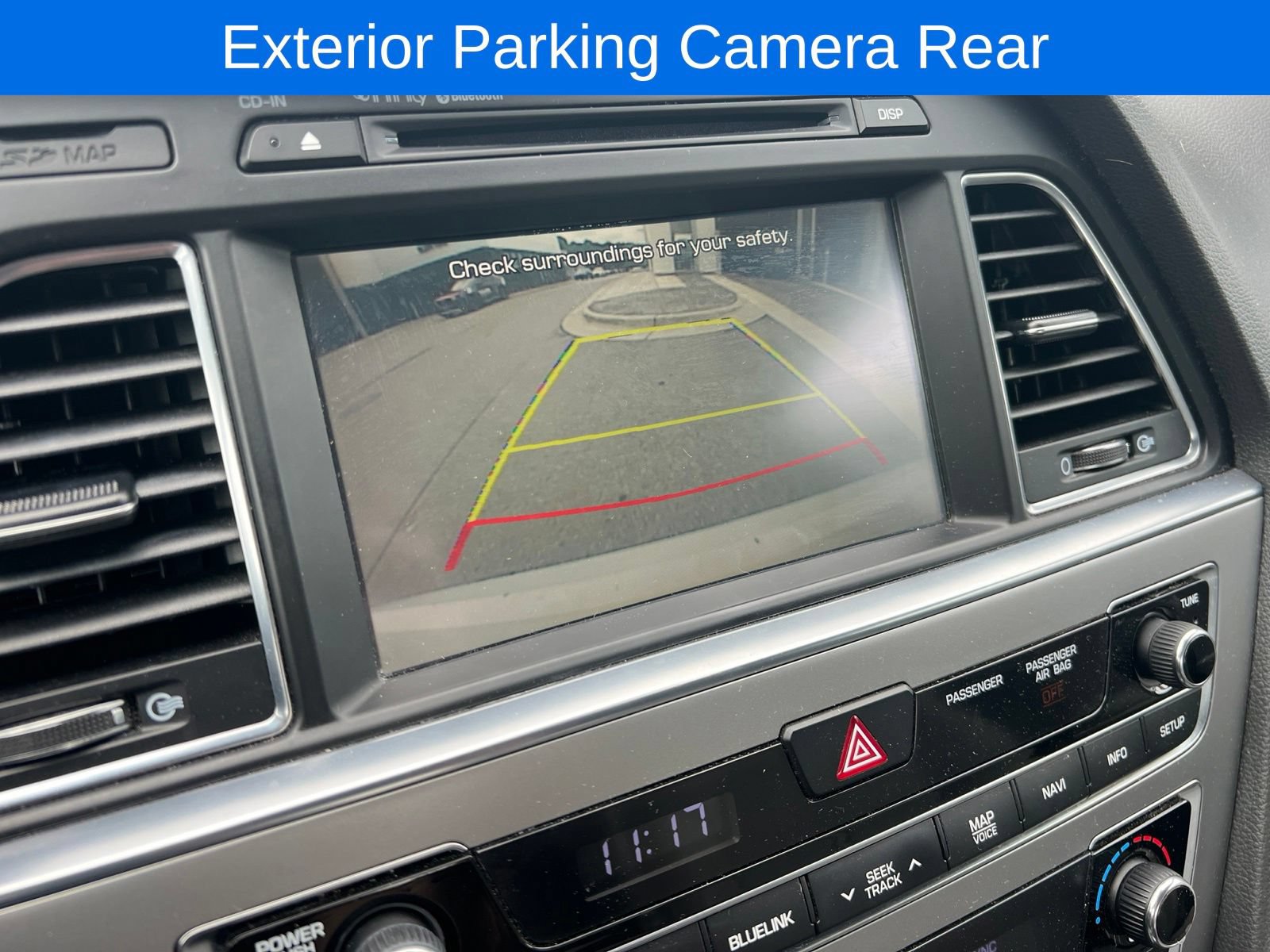 Used 2016 Hyundai Sonata Limited w/ Option Group 04 FWD image 8