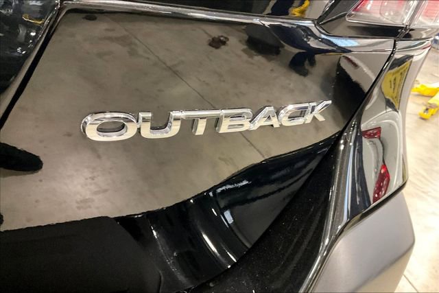 Used 2025 Subaru Outback Limited image 8
