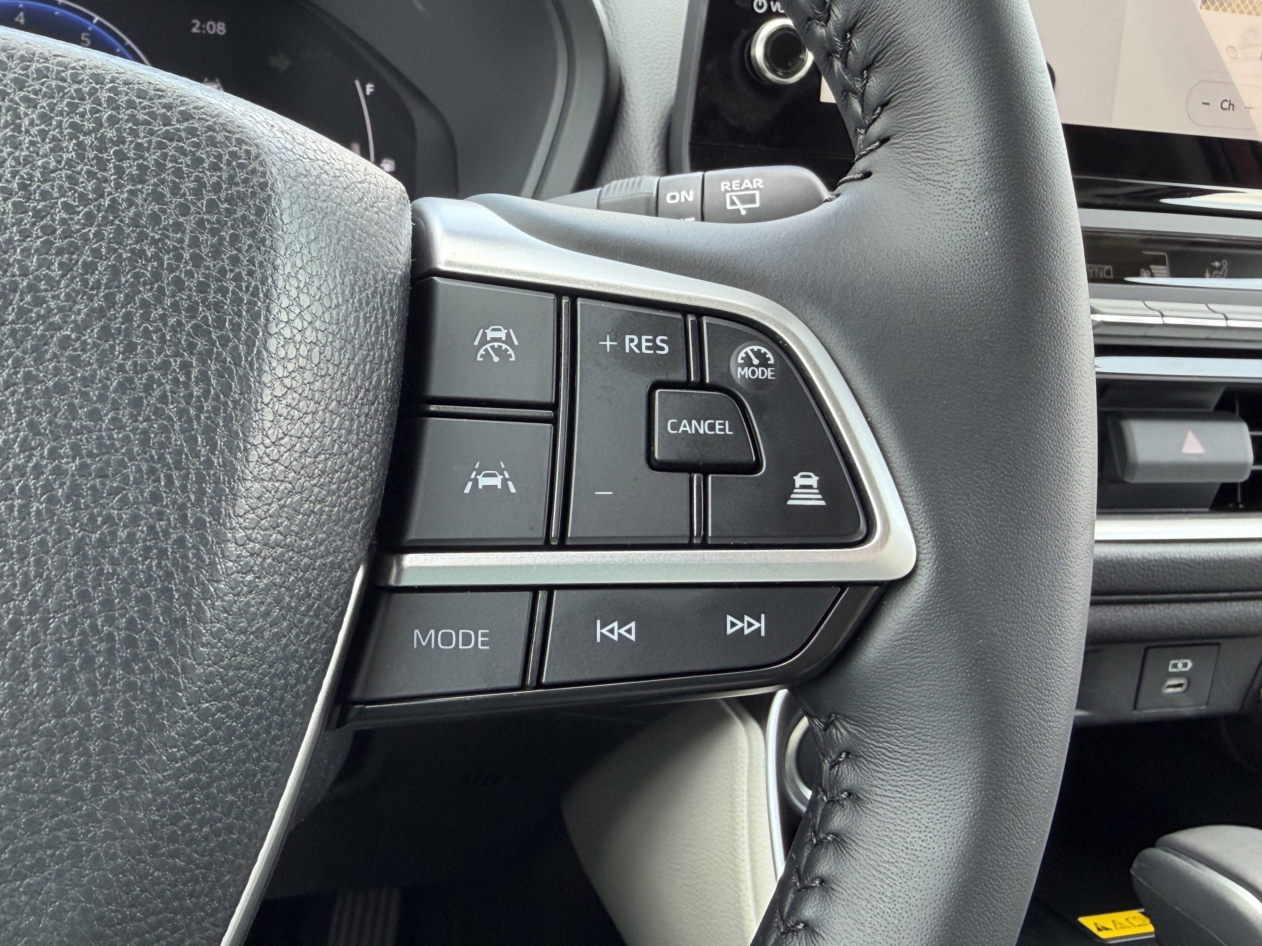 Used 2026 Toyota Grand Highlander XLE image 27