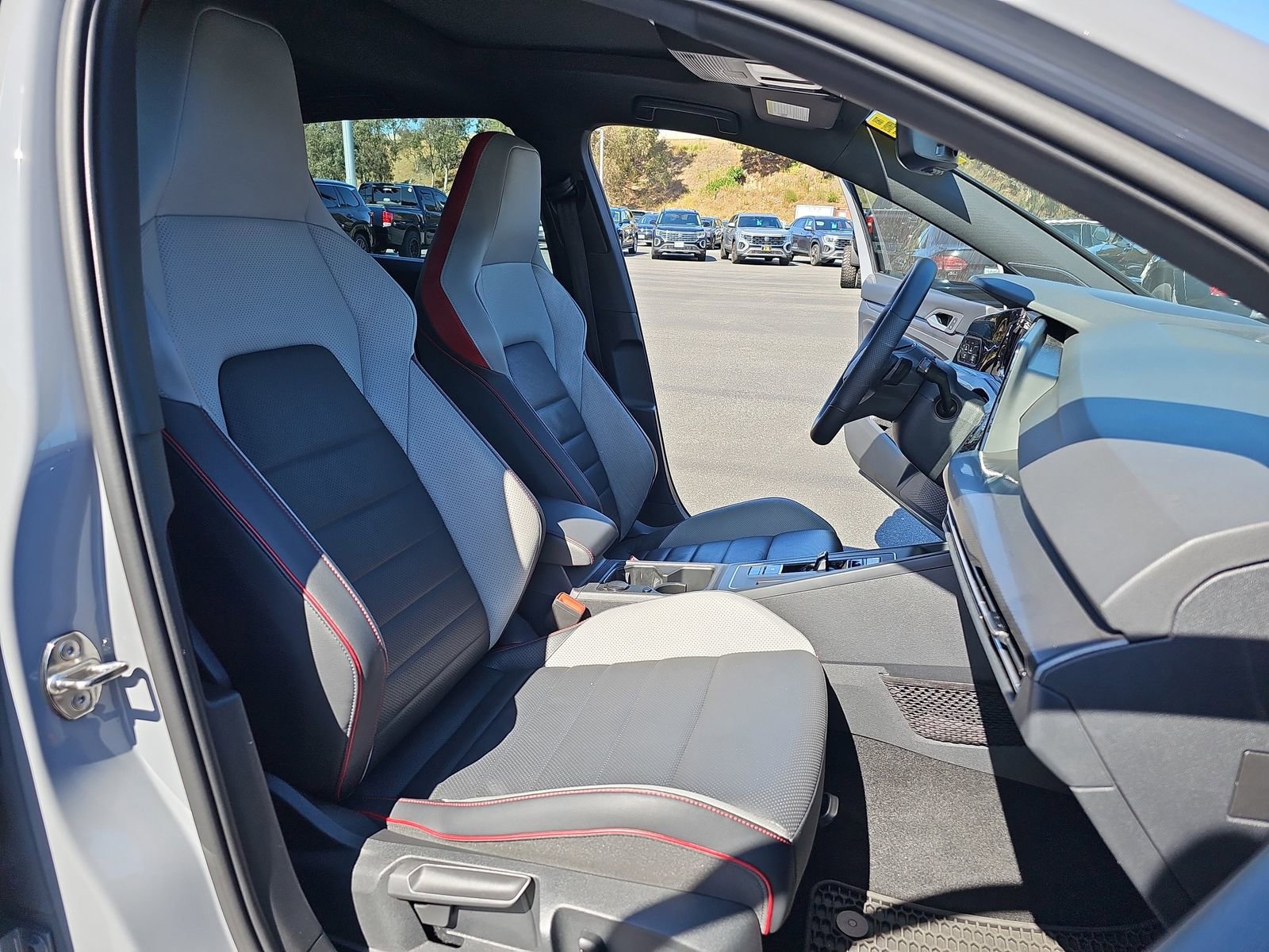 Used 2022 Volkswagen GTI Autobahn image 13