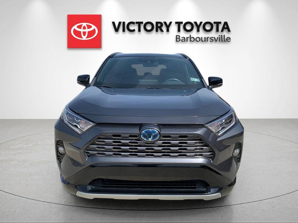 Used 2020 Toyota RAV4 XSE w/ XSE Grade Weather Package image 8