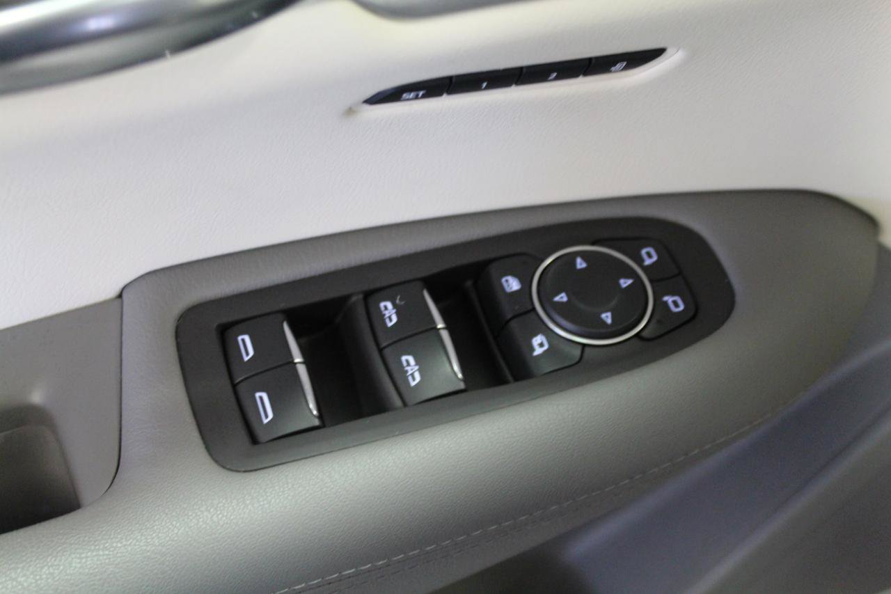 Used 2020 Cadillac XT5 Premium Luxury AWD/4WD image 22