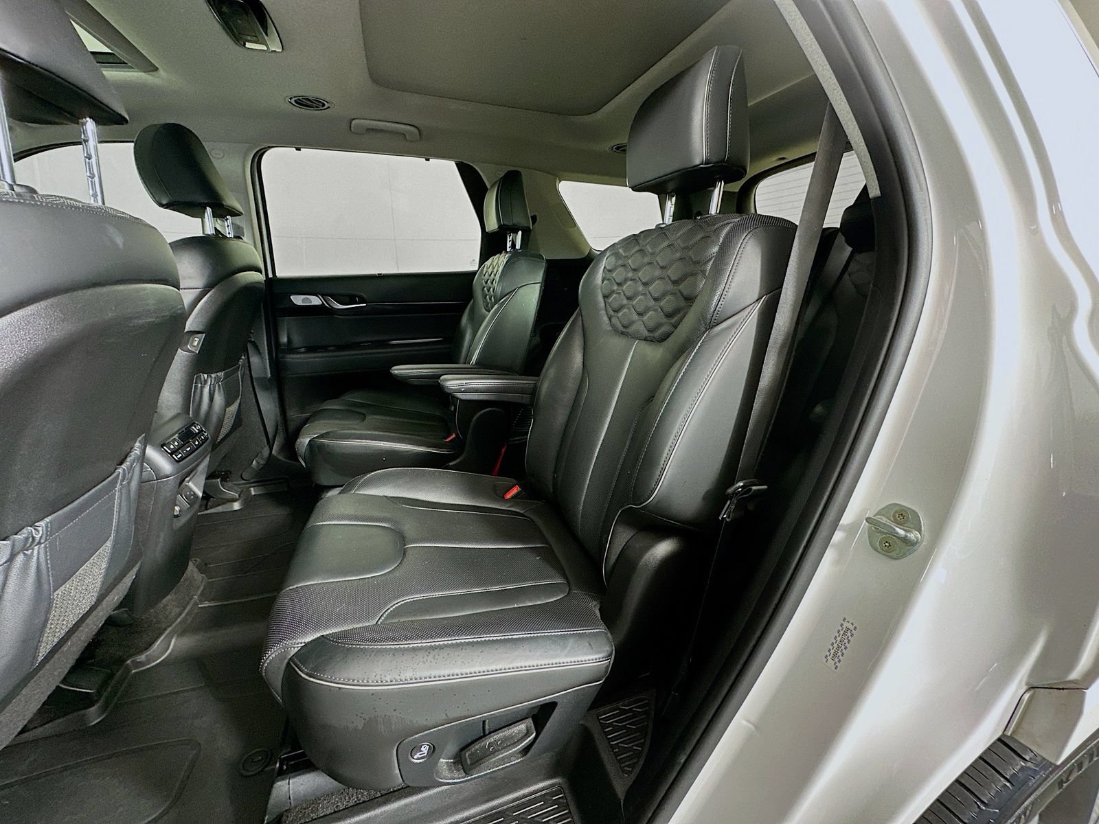 Used 2021 Hyundai Palisade Limited FWD image 26