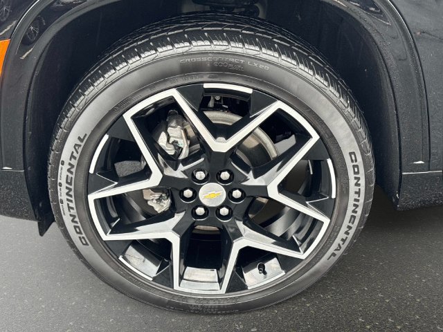 Used 2025 Chevrolet Traverse High Country AWD/4WD image 10