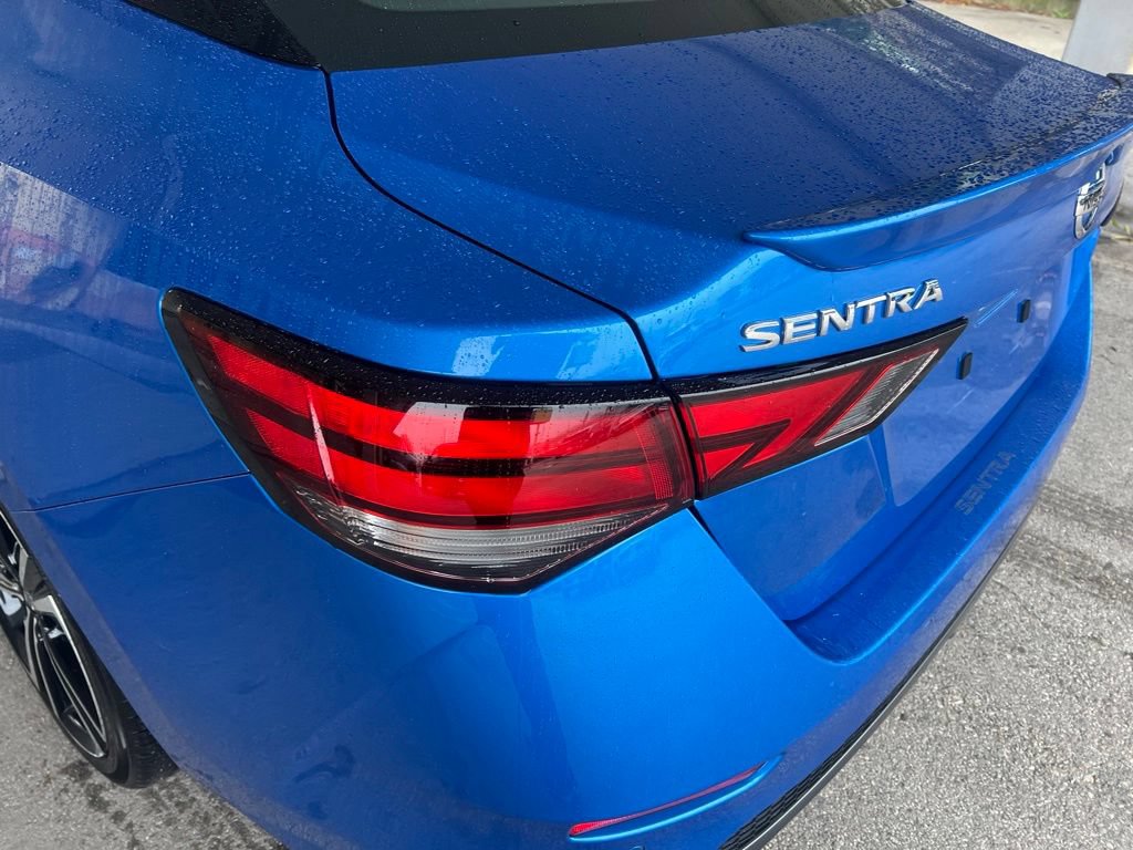 Certified 2023 Nissan Sentra SR w/ SR Premium Package FWD image 35