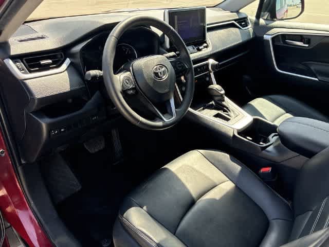 Used 2023 Toyota RAV4 XLE Premium FWD image 2