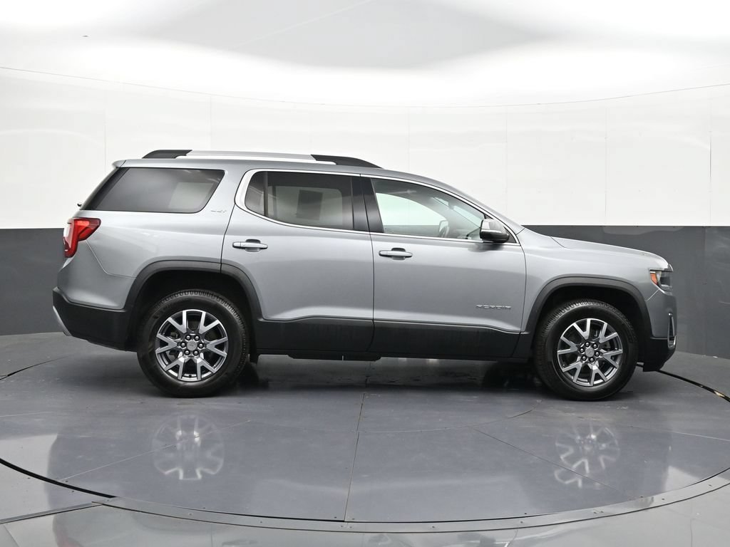 Used 2023 GMC Acadia SLT AWD/4WD image 6