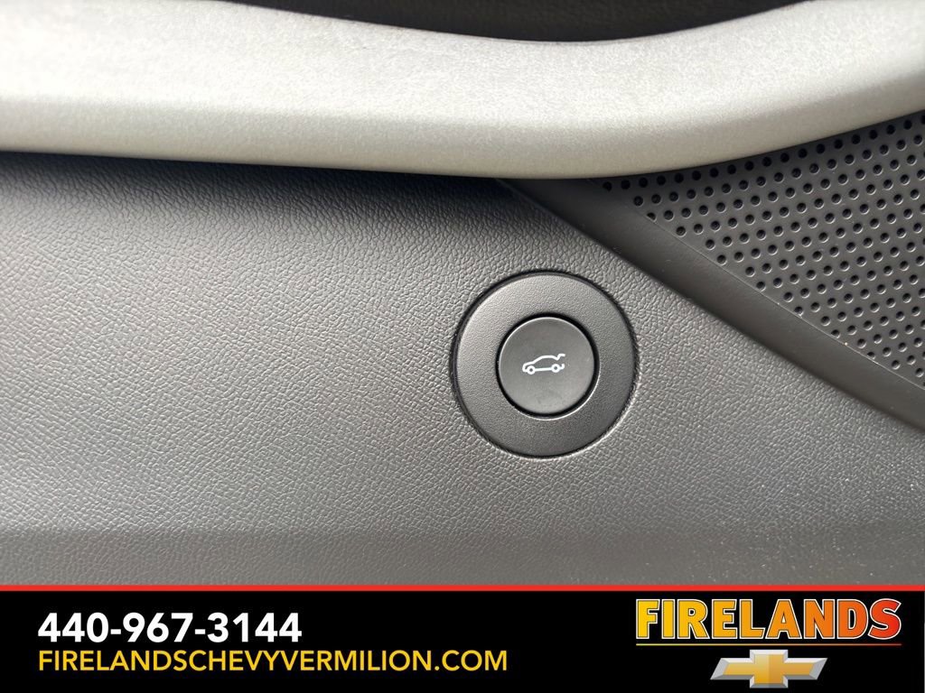 Used 2018 Chevrolet Camaro LS image 11