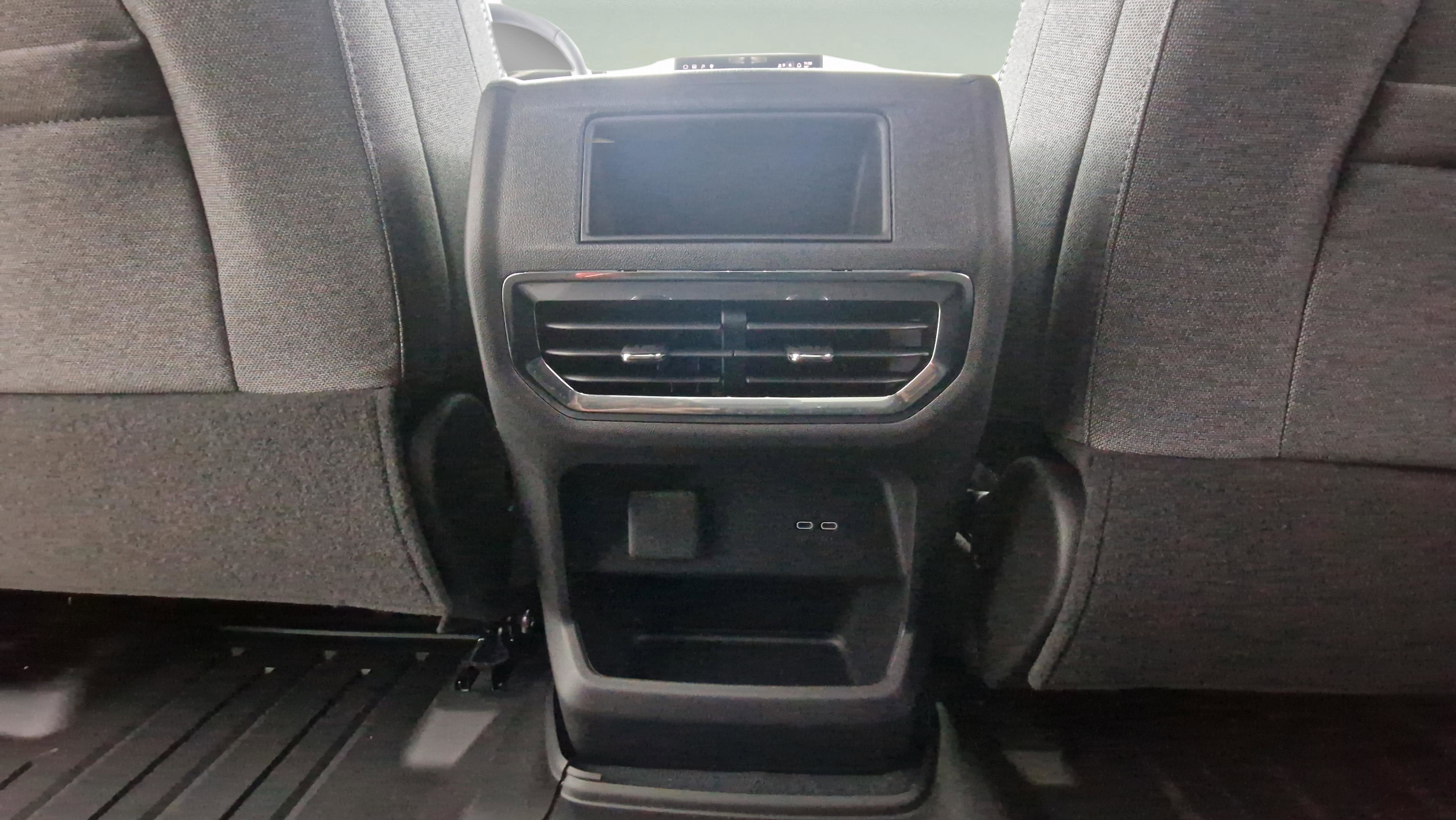 New 2026 GMC Sierra EV Elevation w/ LPO, Elevation Dark Package image 24