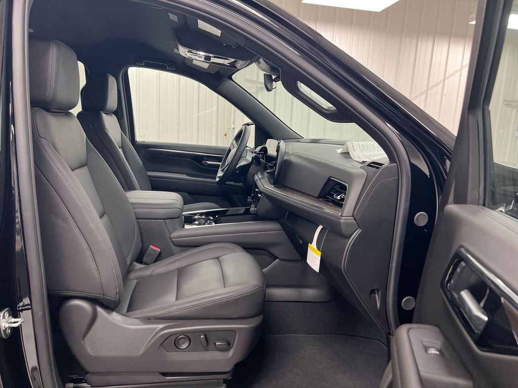 New 2026 Chevrolet Tahoe LT image 22
