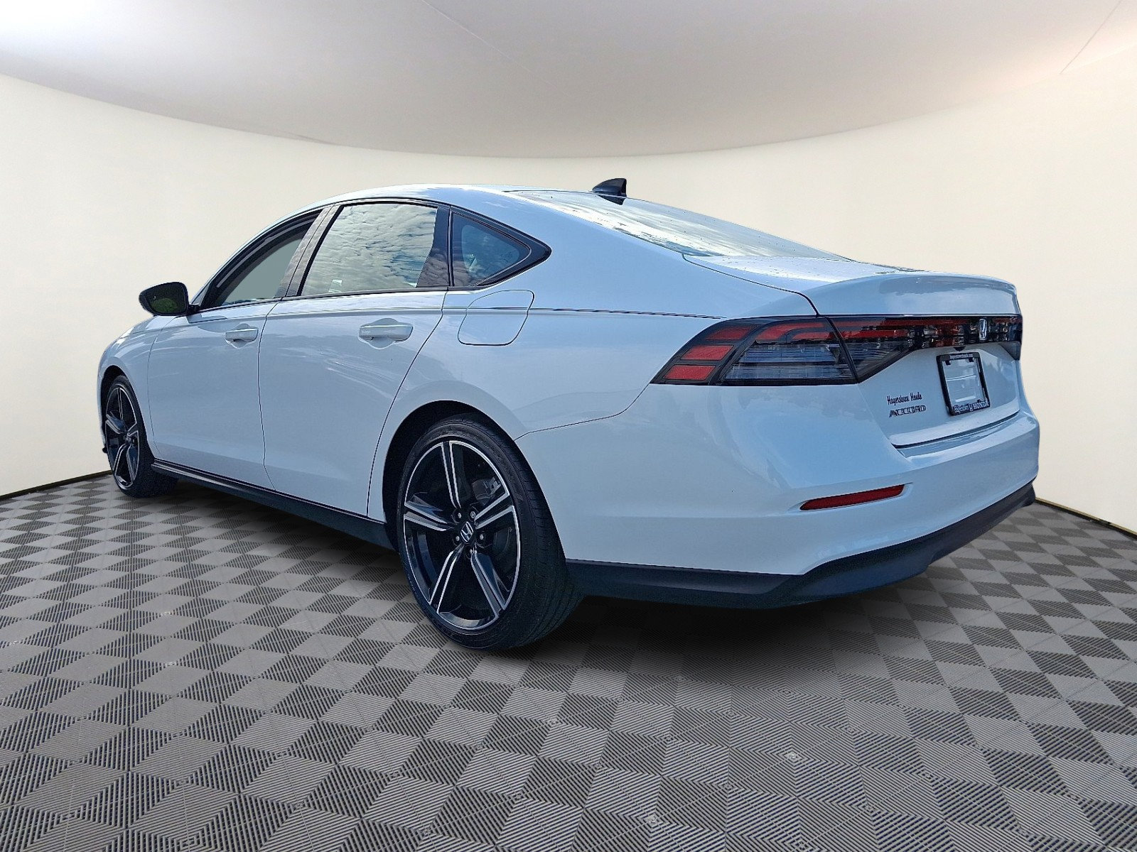 Used 2026 Honda Accord SE image 4
