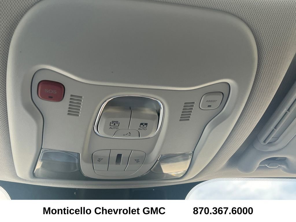 Used 2023 Jeep Renegade Latitude w/ Sun/Sound Group AWD/4WD image 22