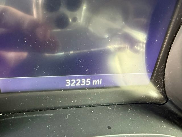 Used 2023 Buick Encore GX Essence w/ Experience Buick Package image 10