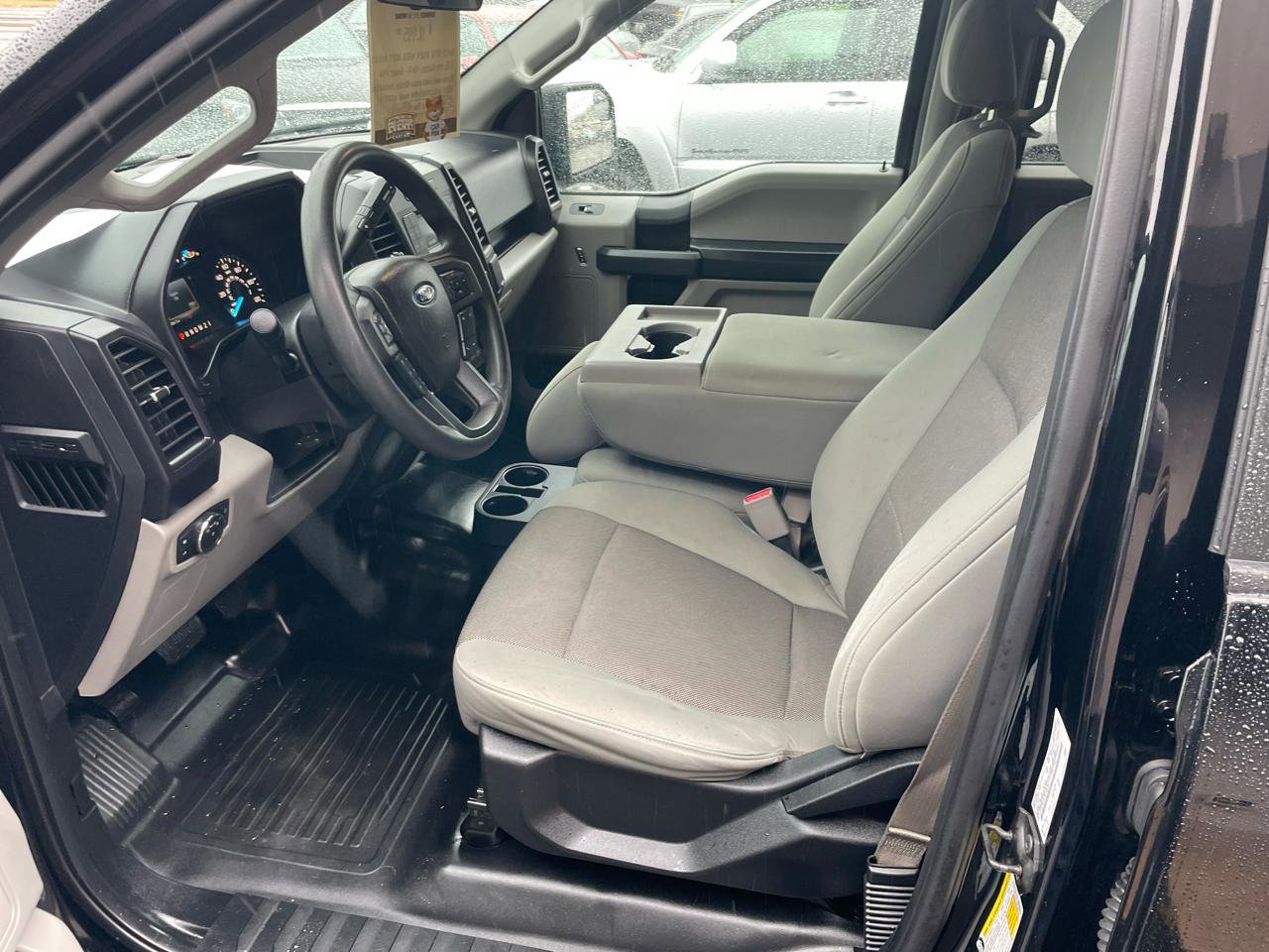 Used 2016 Ford F150 XL w/ Equipment Group 101A Mid AWD/4WD image 23