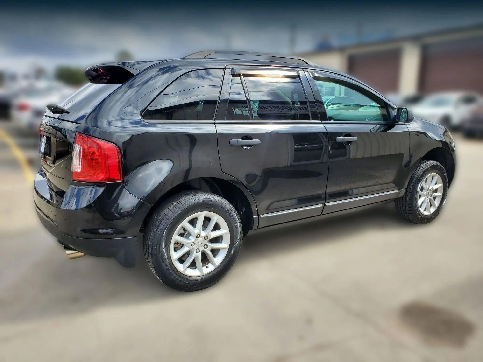 Used 2013 Ford Edge SE FWD image 11