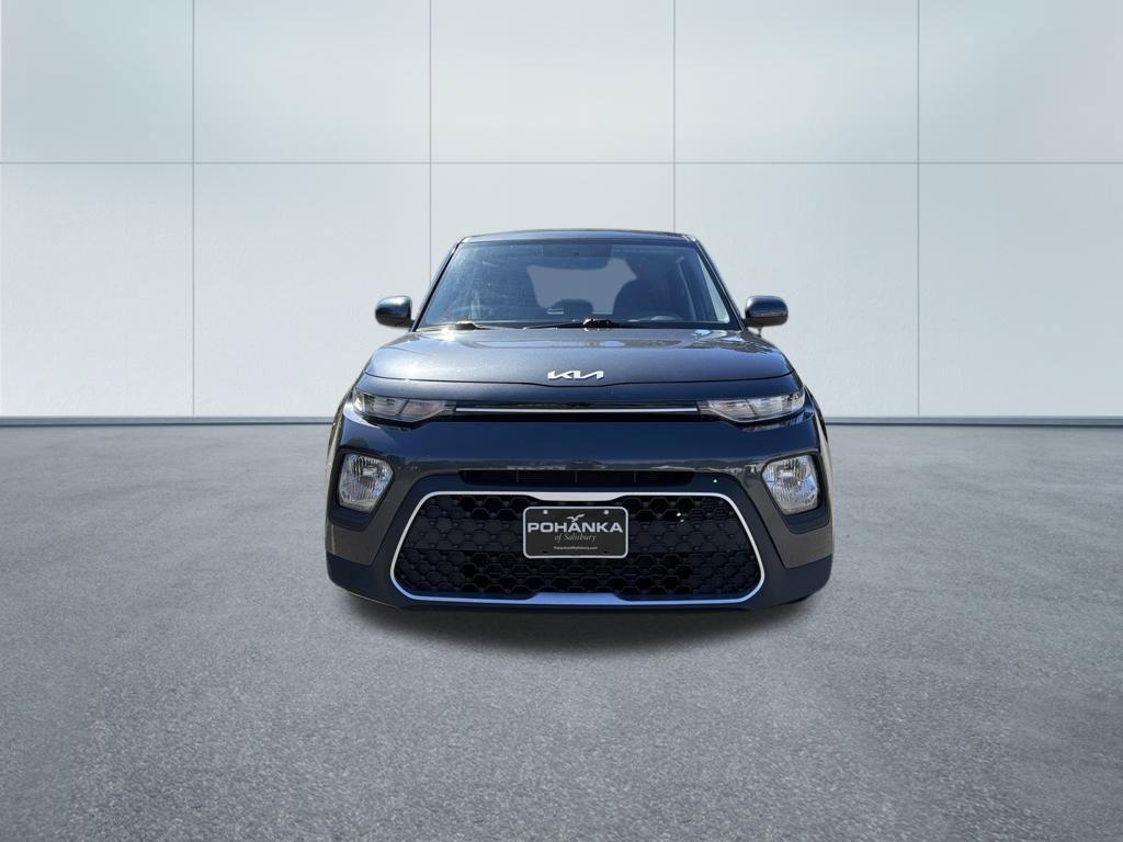 Used 2022 Kia Soul LX FWD image 3