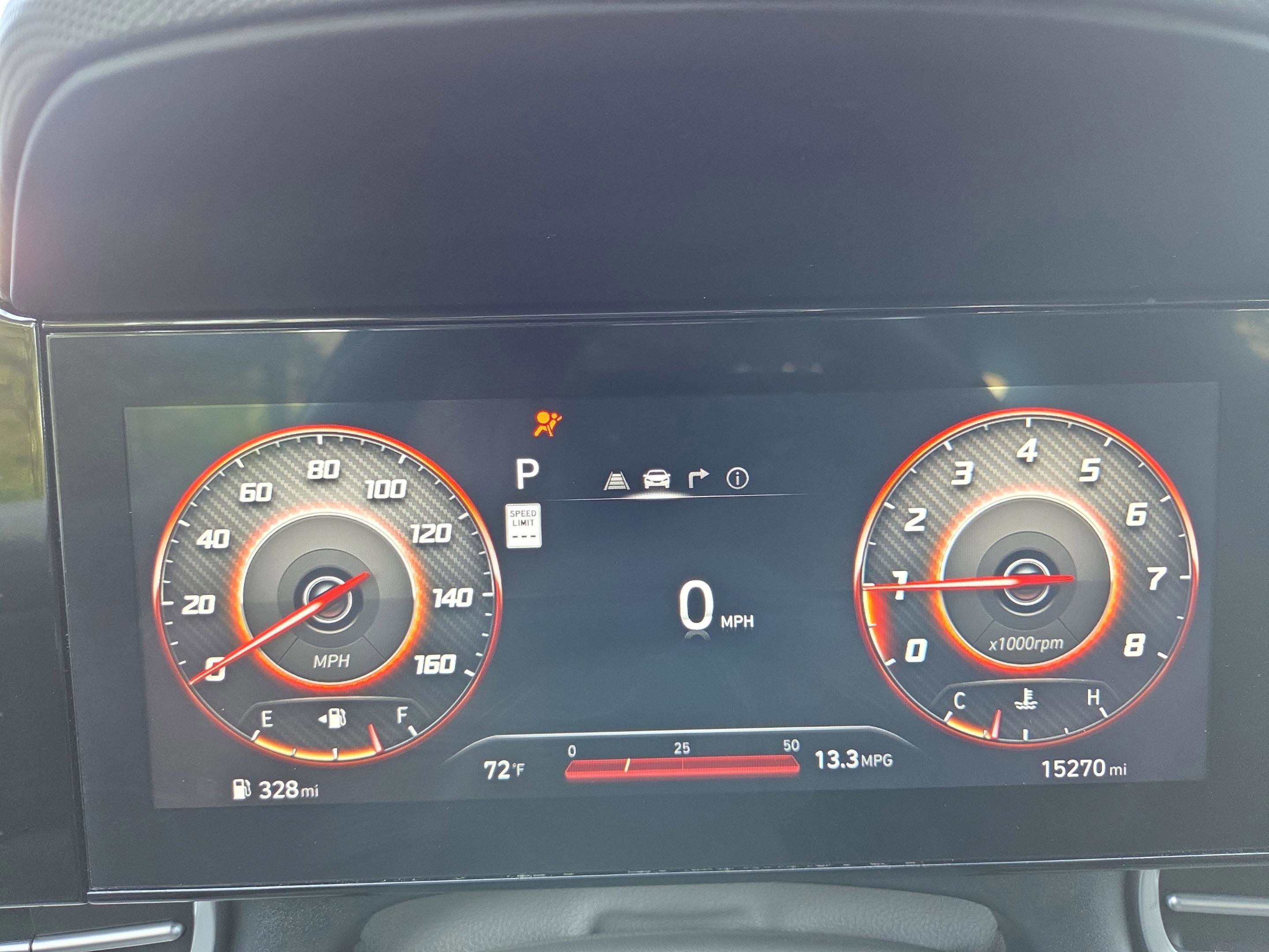 Used 2025 Hyundai Elantra SEL image 17