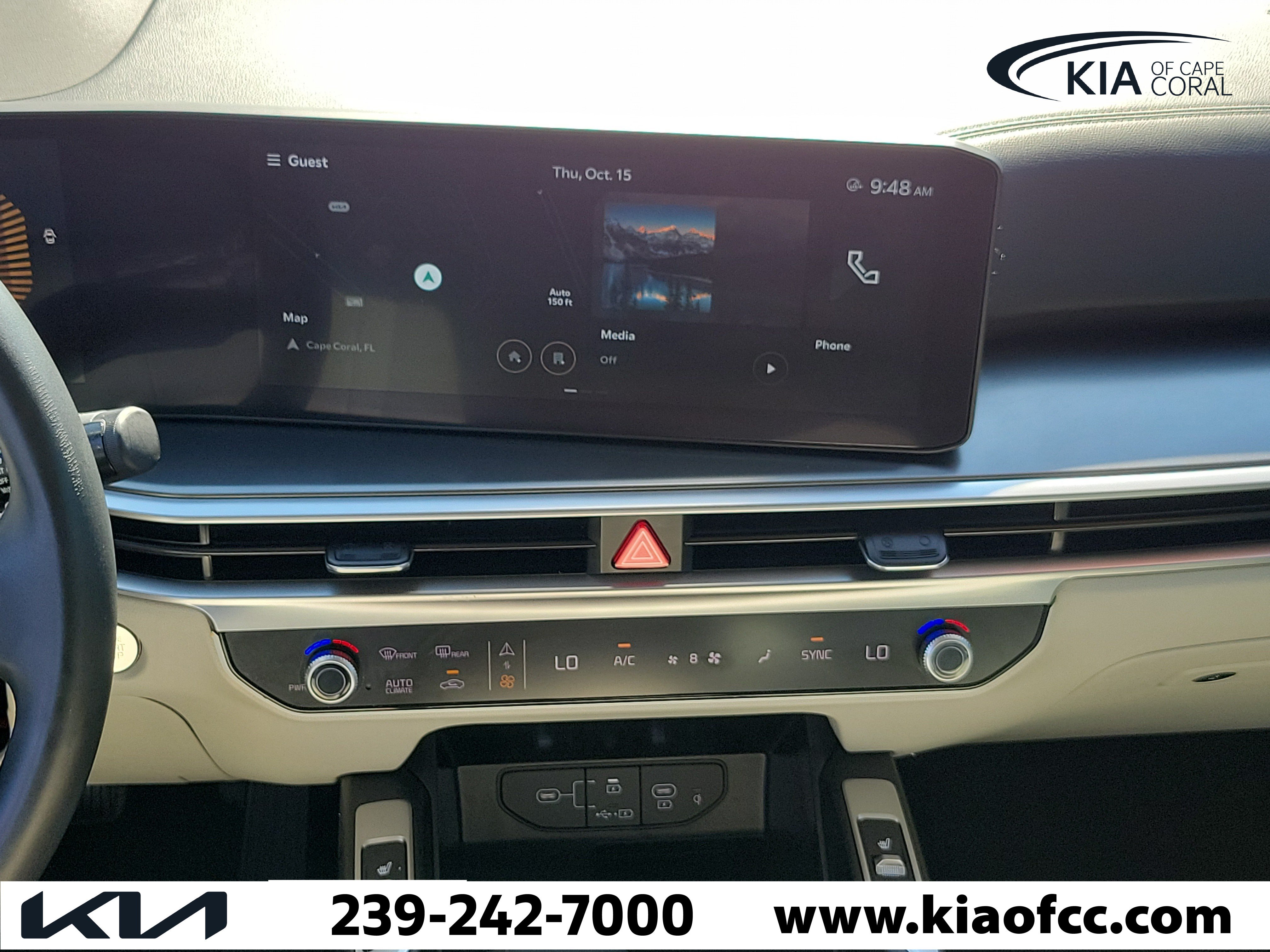 Certified 2025 Kia Sorento S w/ Panoramic Sunroof Package FWD image 19