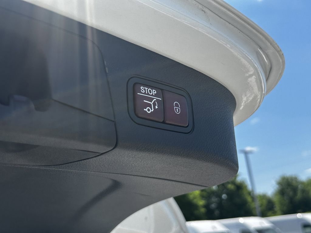 Certified 2025 Mercedes-Benz GLA 250 4MATIC image 22