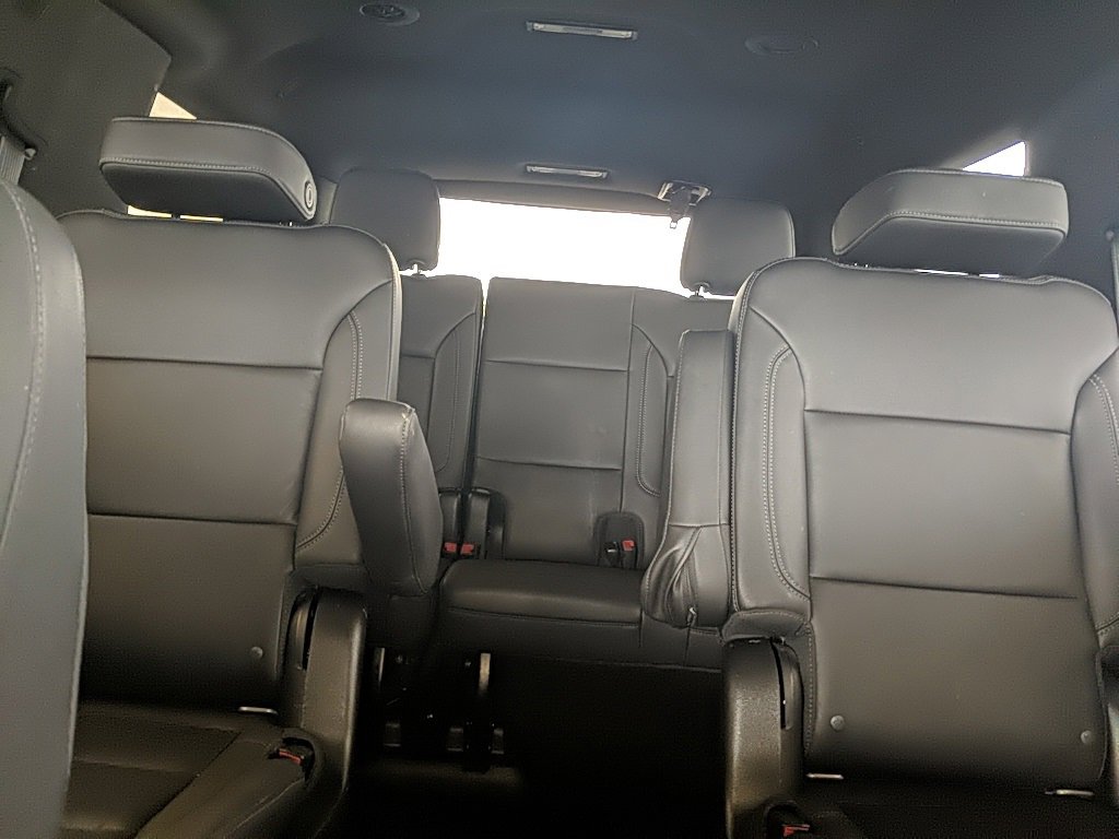 Used 2021 Chevrolet Tahoe Z71 w/ Luxury Package image 32