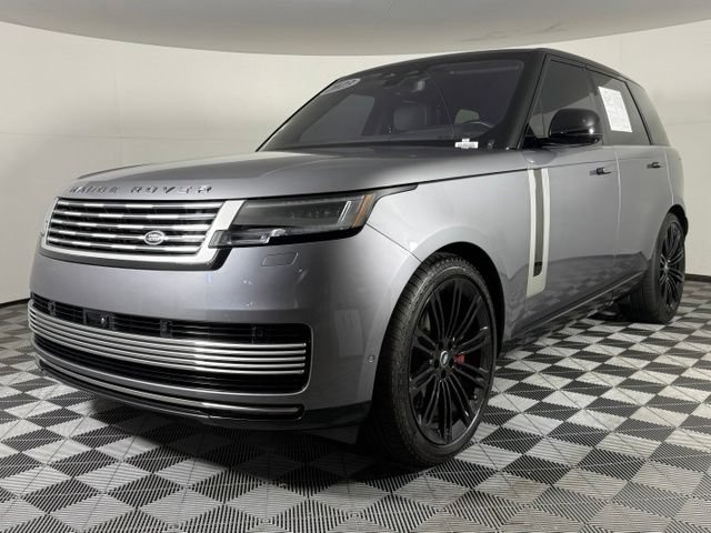 Certified 2023 Land Rover Range Rover SV AWD/4WD image 2