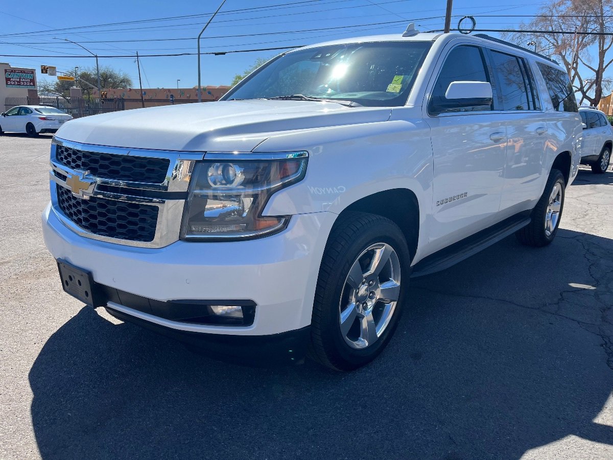 Used 2019 Chevrolet Suburban LT RWD image 11