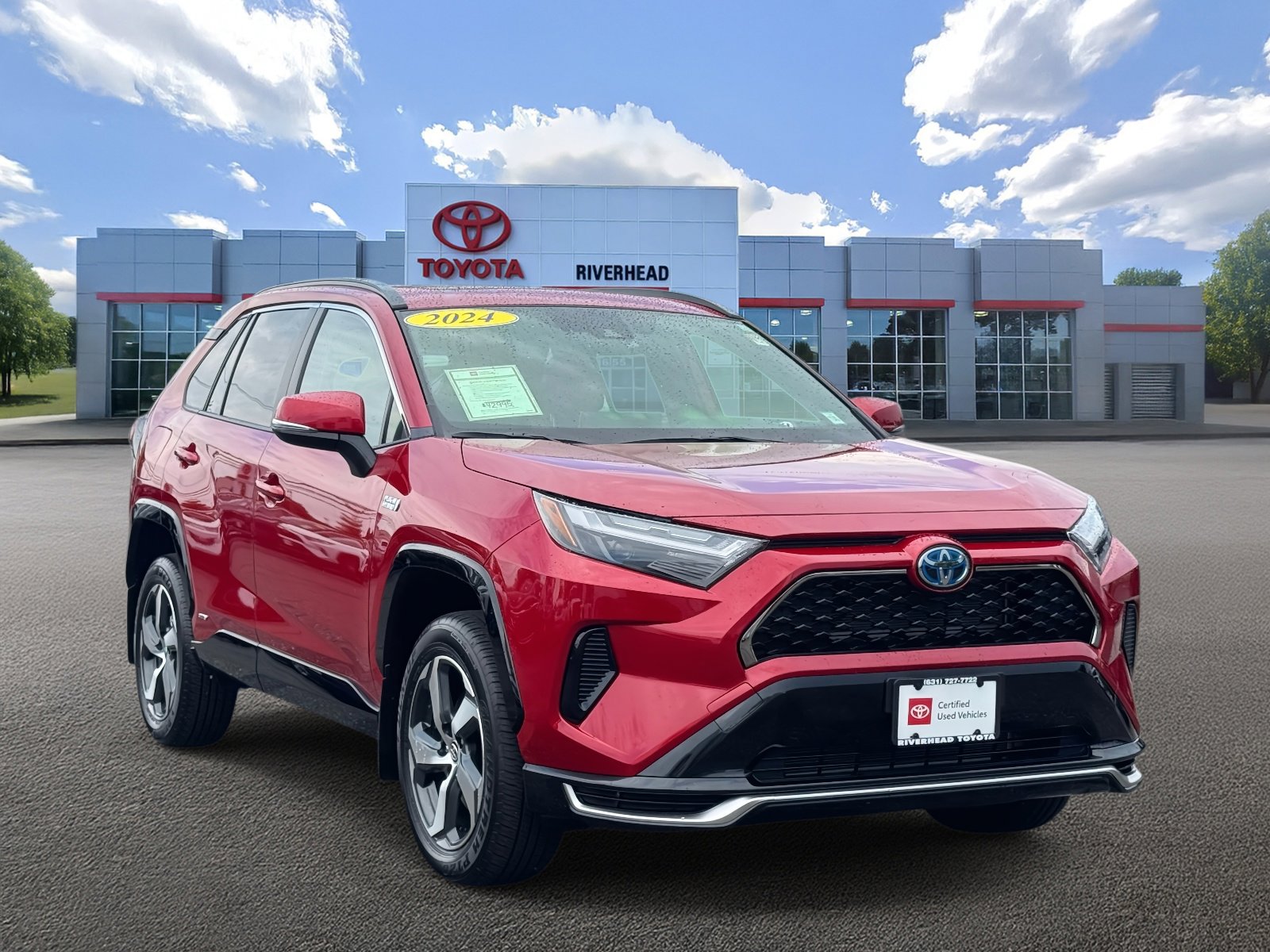 Certified 2024 Toyota RAV4 SE w/ Weather & Moonroof Package image 2