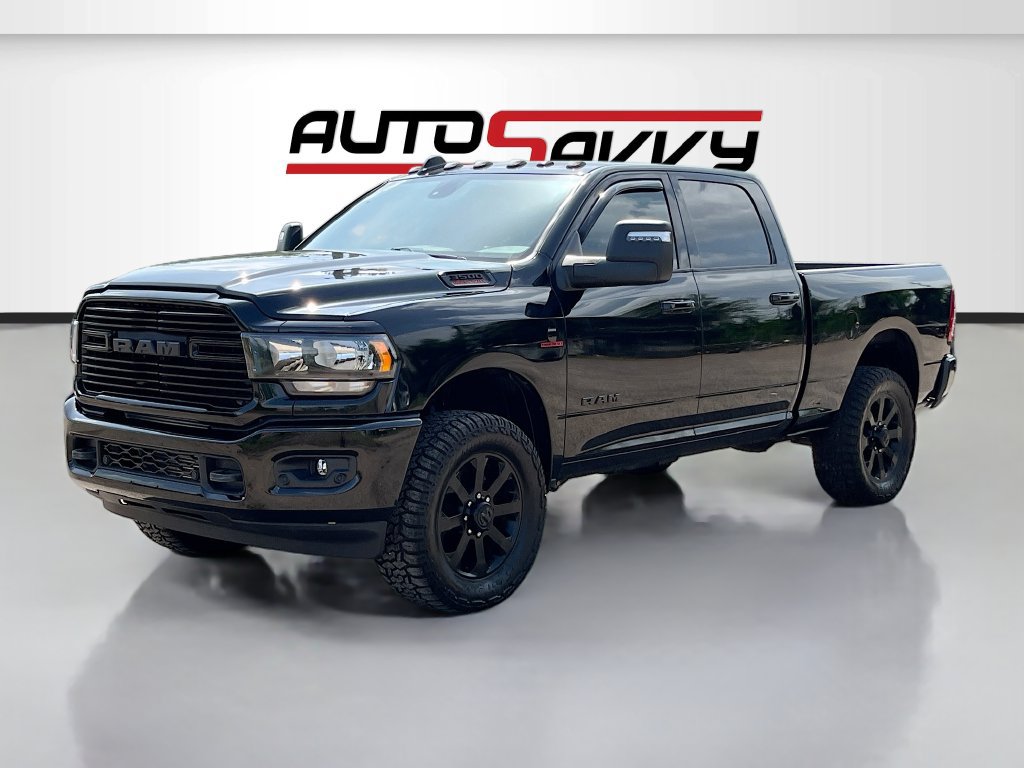 Used 2023 RAM 3500 Big Horn w/ Night Edition AWD/4WD image 3