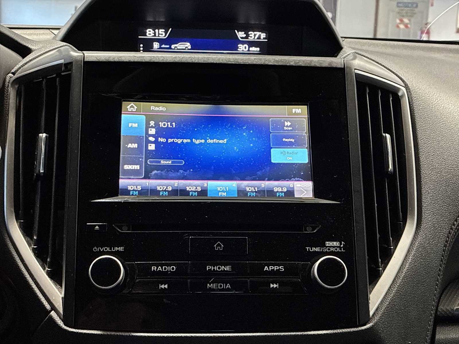 Used 2022 Subaru Forester Premium AWD/4WD image 12