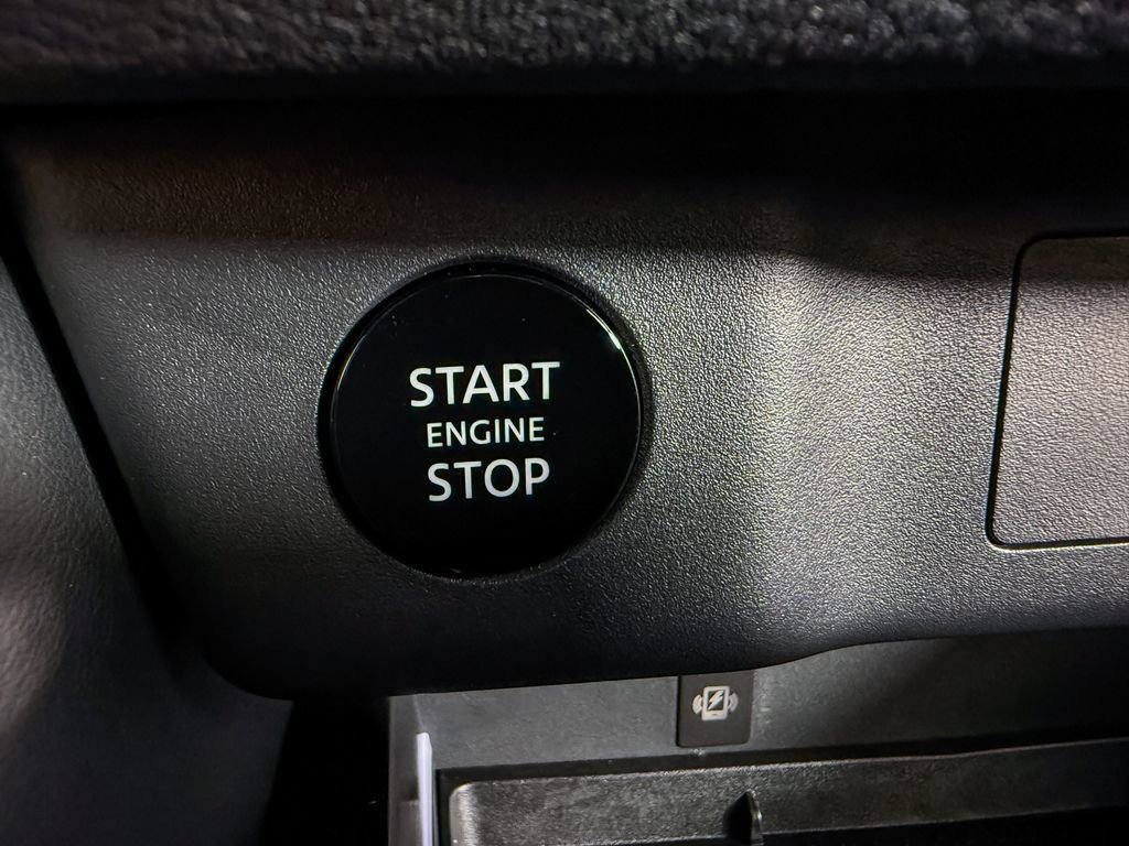 New 2026 Nissan Rogue Platinum image 27